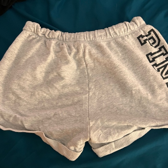 Set of 3 Pink Cloth Shorts - Picture 3 of 9